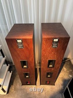 Klipsch RF7 III RF-7 III High End Horn Floorstanding Speaker in Walnut from Demo