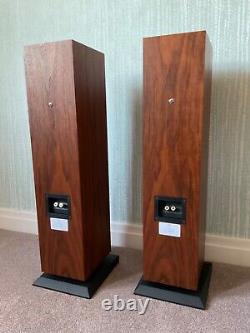 Kudos X2 Speakers Fantastic Condition Boxed Original Price £1600