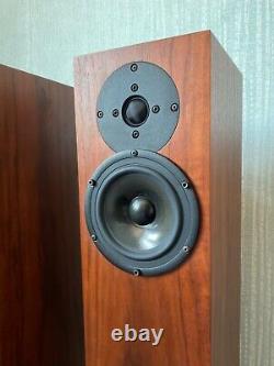 Kudos X2 Speakers Fantastic Condition Boxed Original Price £1600