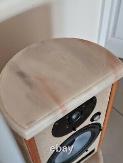 LINDLEY NEW AGE floor standing speakers