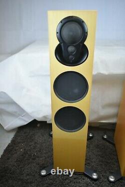 Linn Akurate 242 Floorstanding Speakers Used Good condition