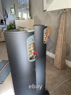 Linn Komponent 110 Floorstanding Speakers Graphite