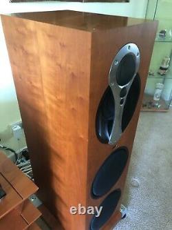 Linn Komri Reference Speakers