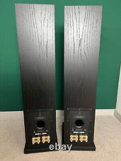 Linn Majik 140 Speakers, very good condition, 2 year warranty RRP £2999