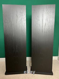 Linn Majik 140 Speakers, very good condition, 2 year warranty RRP £2999