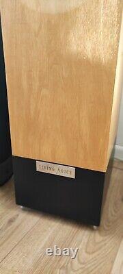 Living Voice Avatar Speakers Boxed Good Condition