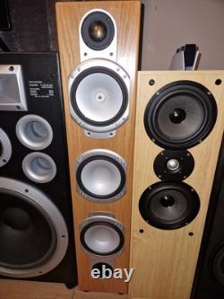 MONITOR AUDIO SILVER RS8 Floorstanding Speakers