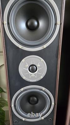 Magnat Monitor Supreme 800 Floorstanding Speakers