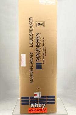 Magneplanar 1.7 Floorstanding Speakers Black Wood Stiles / Black