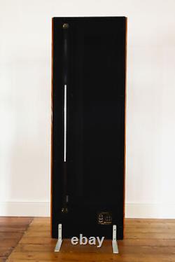 Magneplanar 3.7i Floorstanding Speakers Oak / Off White, VGC, 3 month warranty