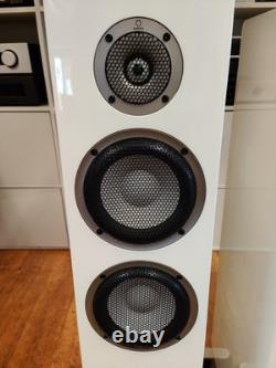 Marten Oscar Trio Floorstanding Speakers Selling on behalf of a customer