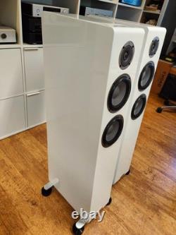 Marten Oscar Trio Floorstanding Speakers Selling on behalf of a customer