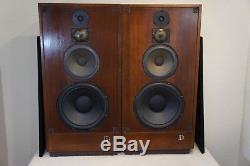 Mcintosh Xr16 Floorstanding Speakers