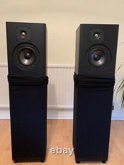 Mirage M-890i Bi-Polar Floor-standing Speakers