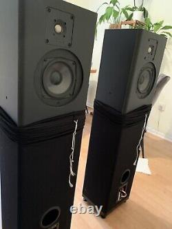 Mirage M-890i Bi-Polar Floor-standing Speakers