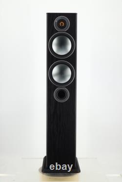 Monitor Audio Bronze 5 Speakers Black Oak, good condition, 3 month warranty