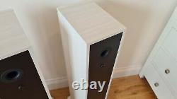 Monitor Audio Bronze 5 floor standing speakers mint condition white