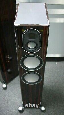 Monitor Audio GOLD 200 5G Floorstanding Speakers in Piano Ebony Preowned