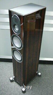 Monitor Audio GOLD 200 5G Floorstanding Speakers in Piano Ebony Preowned