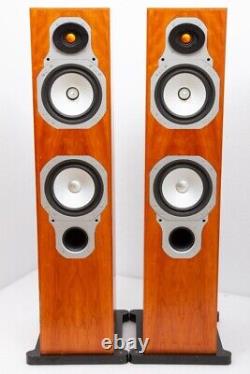 Monitor Audio Gold 20 floorstanding speakers in cherry, working well