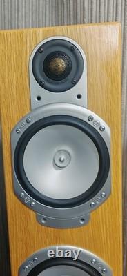 Monitor Audio RS8 silver pair of floor standing speakers