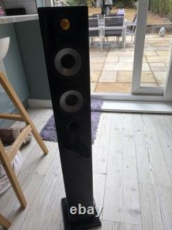 Monitor Audio Radius 270 floor standing speakers in gloss black