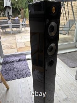 Monitor Audio Radius 270 floor standing speakers in gloss black