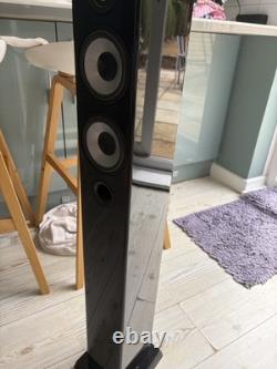 Monitor Audio Radius 270 floor standing speakers in gloss black