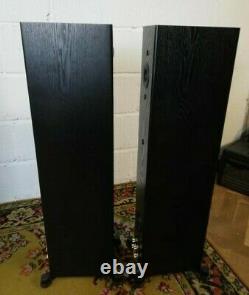 Monitor Audio Silver 200 Floorstanding Speakers in Black Oak Preowned