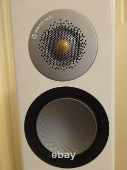 Monitor Audio Silver 200, White Floorstanding Speakers