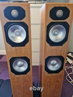 Monitor Audio Silver S6 Floorstanding Speakers X 2 In Natural Wood