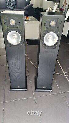 Monitor audio floor standing speakers. Silver S5 Speakers