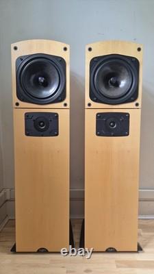 Naim Allae Floorstanding Speakers Pair 2.0 Wired Banana, Maple