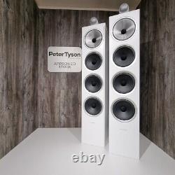 Nearly New Bowers & Wilkins 702 S2 Floorstanding Speakers Satin White