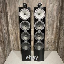 Nearly New Bowers & Wilkins 702 S3 Floorstanding Speakers Black Gloss Nearly New Bowers & Wilkins 702 S3 Floorstanding Speakers Black Gloss