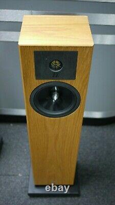 Neat Acoustics Elite SE Floorstanding Speakers in Oak Preowned