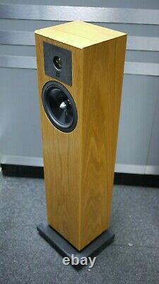 Neat Acoustics Elite SE Floorstanding Speakers in Oak Preowned