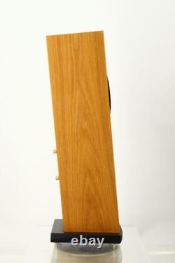 Neat Acoustics Motive 2 Floorstanding Speakers Oak