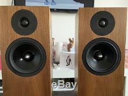 Neat Elite SX speakers. Excellent floorstanding loudspeakers. In Cherry