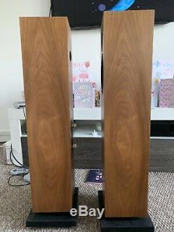 Neat Elite SX speakers. Excellent floorstanding loudspeakers. In Cherry