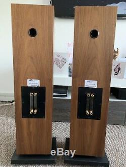 Neat Elite SX speakers. Excellent floorstanding loudspeakers. In Cherry