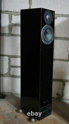 PMC Twenty5 23 Floorstanding Speaker in Diamond Black Preowned