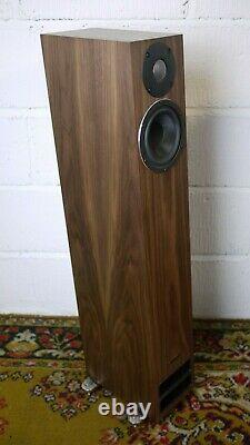 PMC Twenty5 23i Floorstanding Speakers in Walnut Preowned