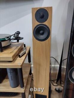 PMC Twenty 23 Floorstanding Speakers in Oak