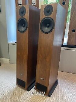 PMC Twenty 24 Floorstanding Hi-Fi Cinema Speakers Walnut RRP £3400