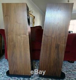 PMC twenty 24 Floor Standing Speakers in Walnut