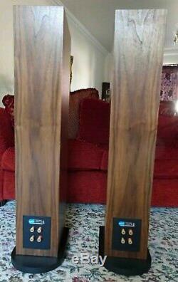 PMC twenty 24 Floor Standing Speakers in Walnut