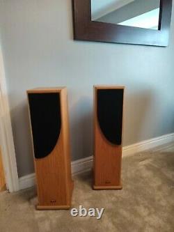 Pair Of Castle Severn 2 Bi-Wire High Quality Floorstanding Loudspeakers Speakers