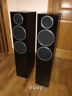 Pair Of Wharfdale Diamond 230 Floorstanding Speakers Mint 5 Years Warranty