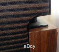 Pair of Bose 601 Series II 2 Direct Reflecting Floor Standing Speakers